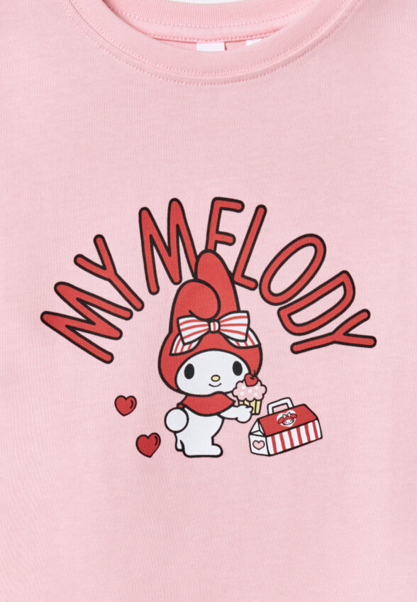 Футболка с принтом Hello Kitty для девочек