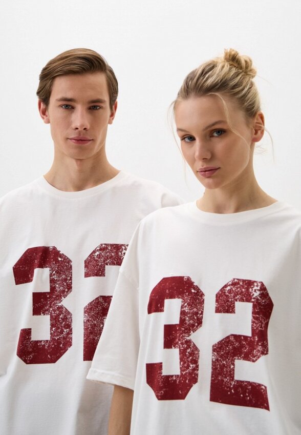 Футболка Fable