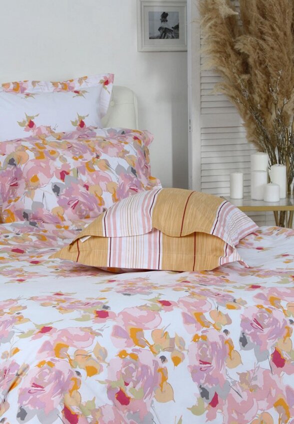 Постельное белье 1,5-спальное Mona Liza