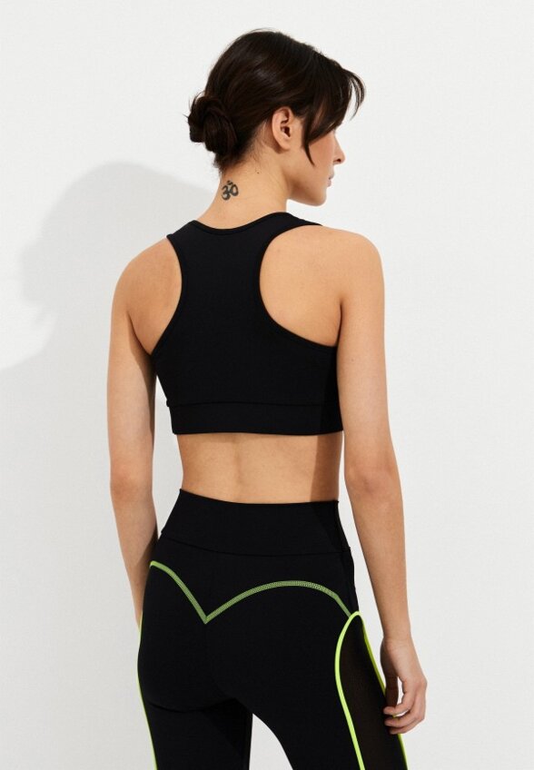 Топ спортивный Mansen