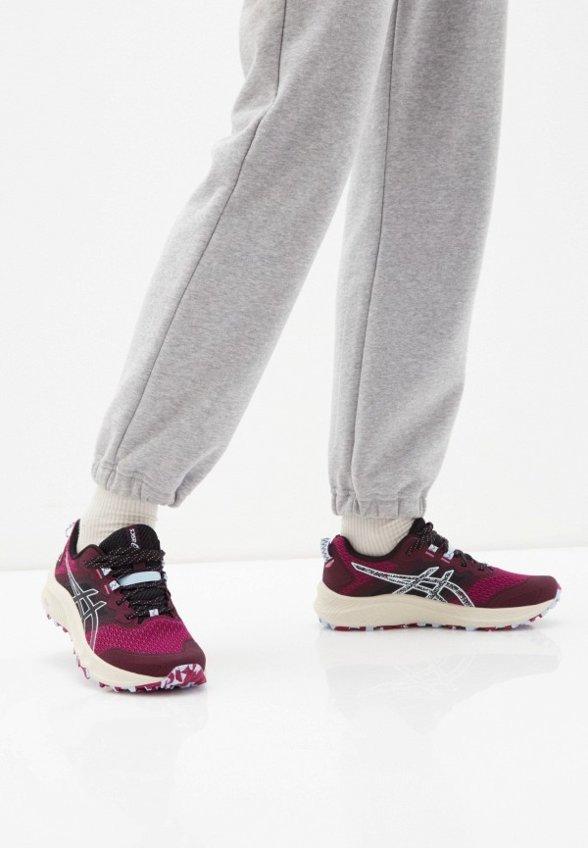 Кроссовки ASICS