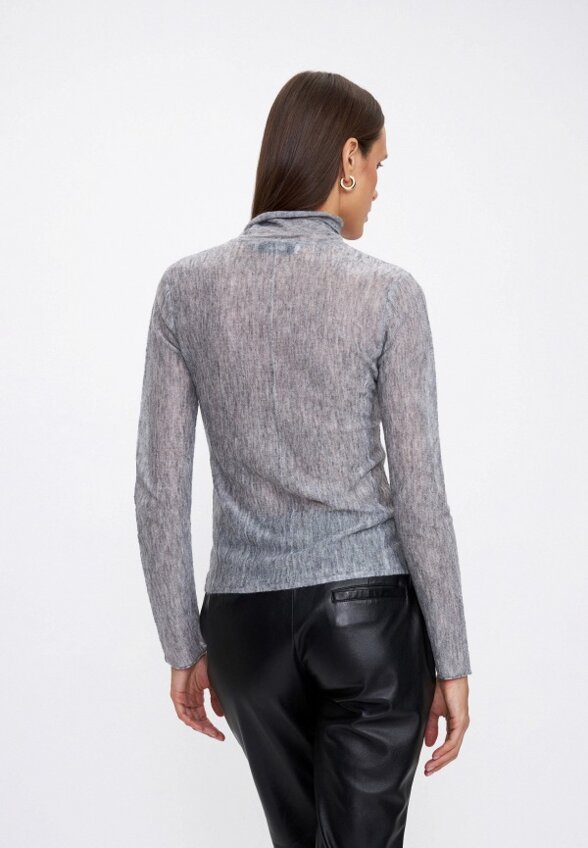 Водолазка IDOL