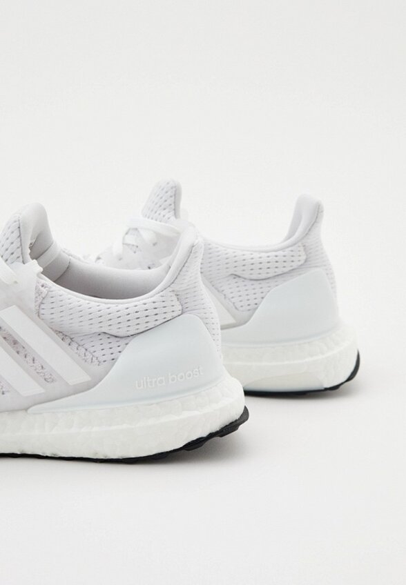 Кроссовки adidas