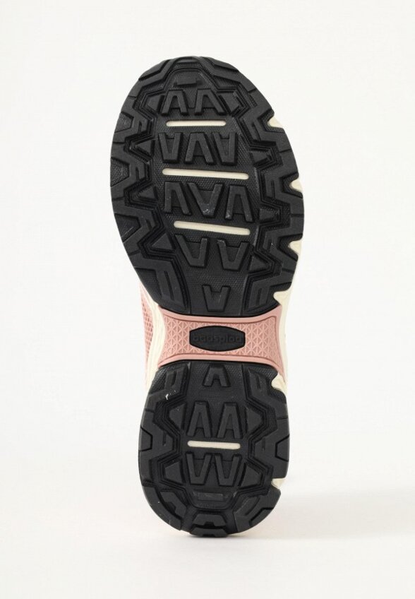 Кроссовки Baasploa