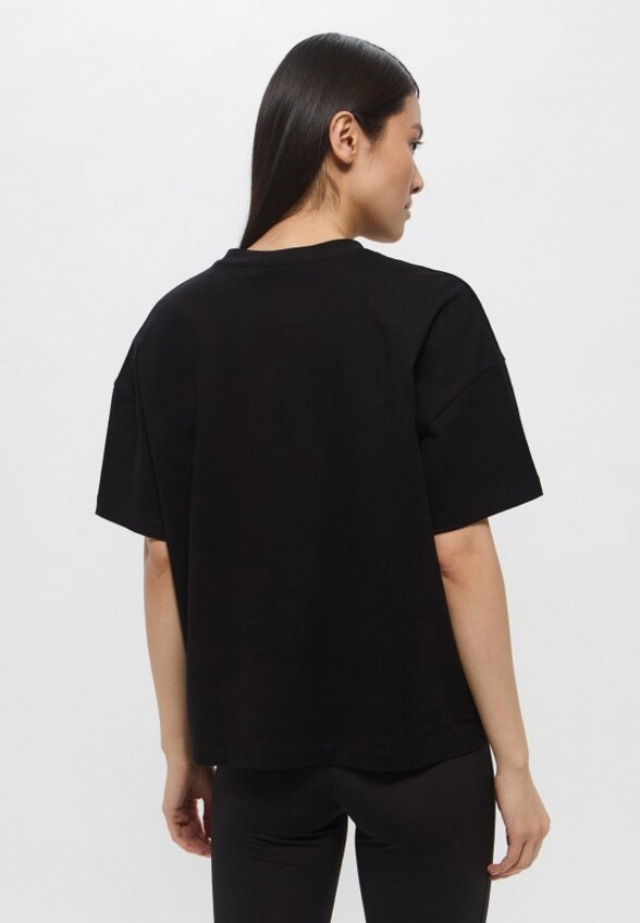 Футболка Armani Exchange