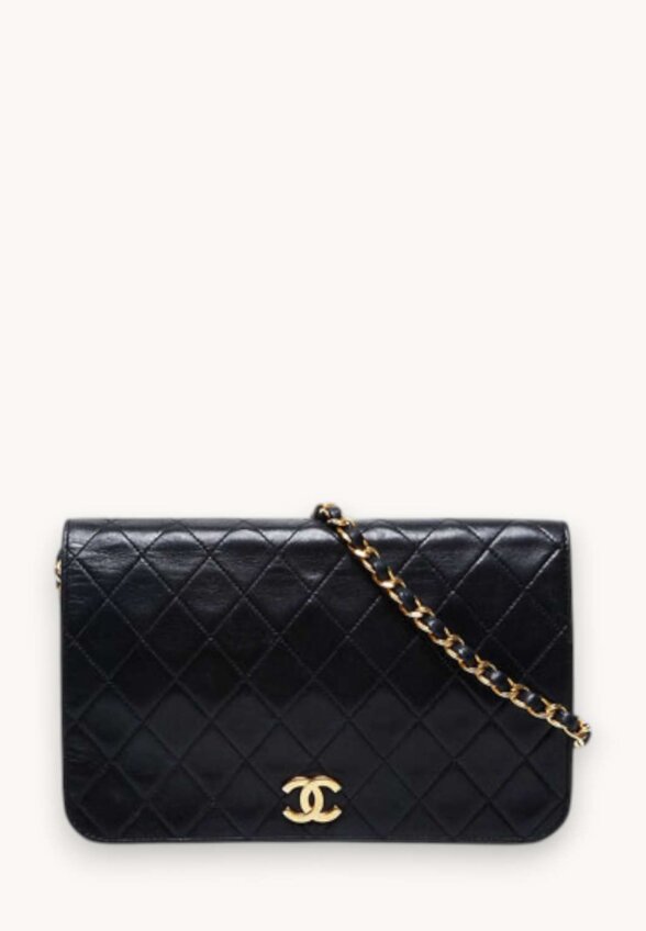Chanel WOC