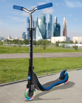 Самокат детский Globber Flow 125 Lights, Черный детям