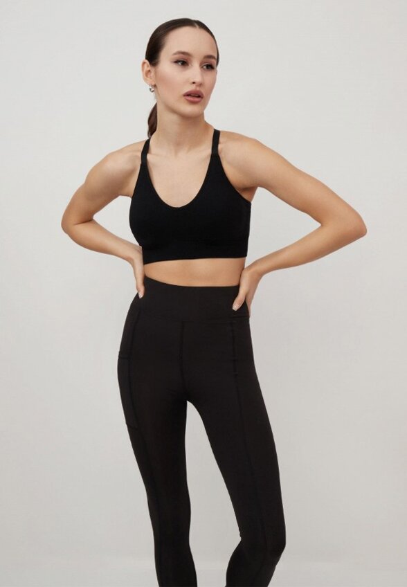 Топ спортивный Modis