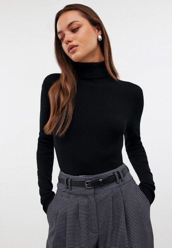 Водолазка Baon