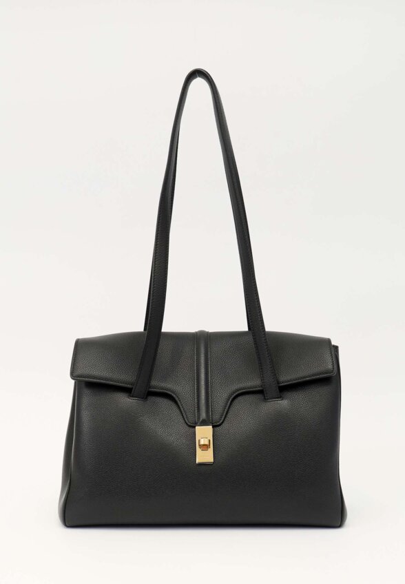 Celine 16