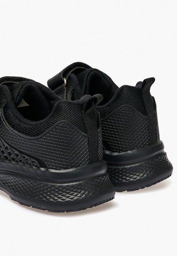 Кроссовки Tikkago