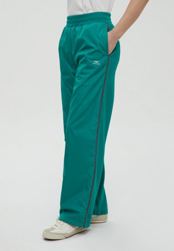 Брюки спортивные Finn Flare