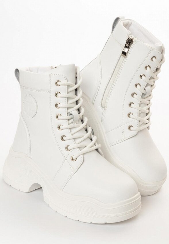 Ботинки Tikkago