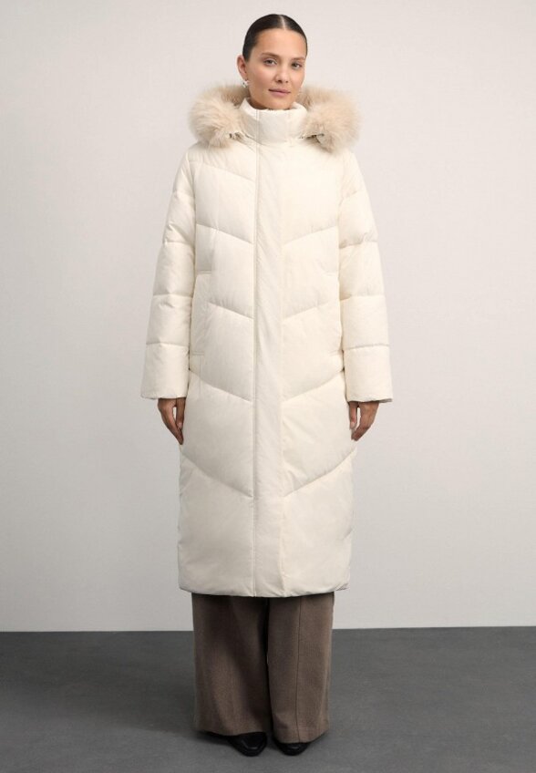 Пуховик Zarina