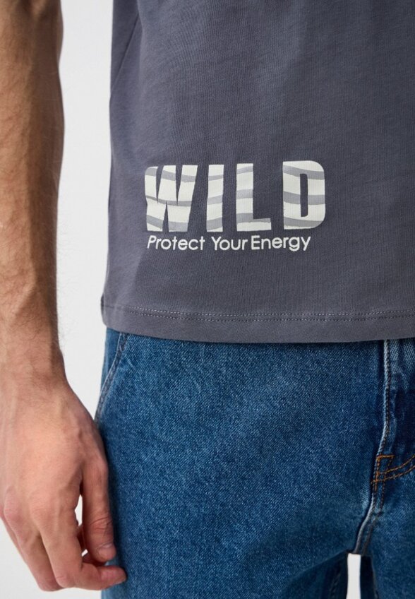 Футболка Colin's