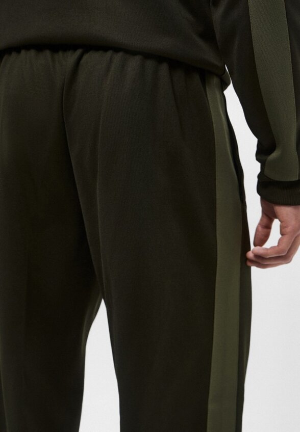 Брюки спортивные Fred Perry