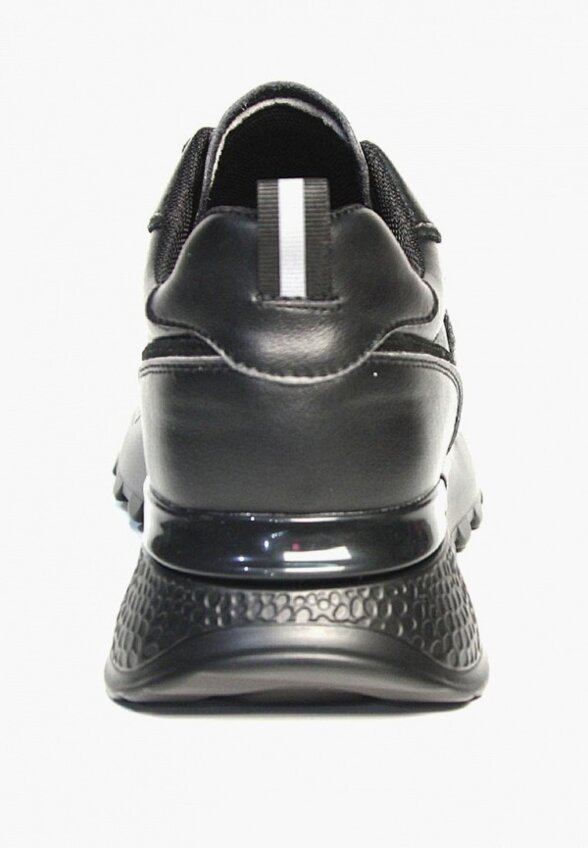 Кроссовки Airbox