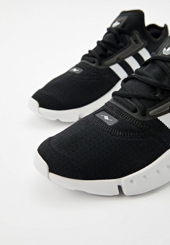 Кроссовки adidas Originals