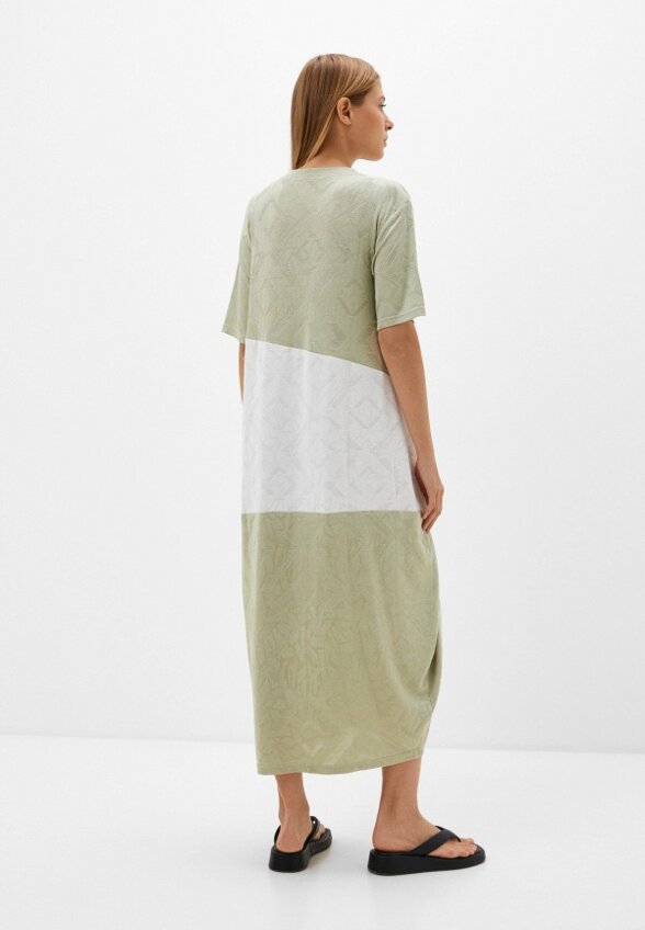 Платье MadaM T