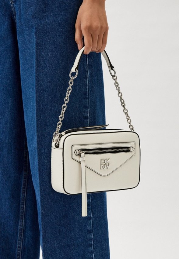 Сумка DKNY