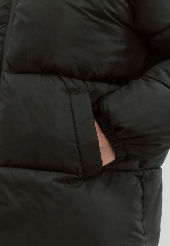 Пуховик Befree