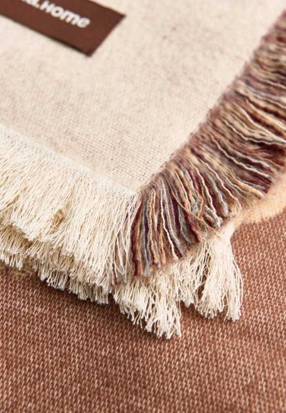 Жаккардовый плед 130х170 см
