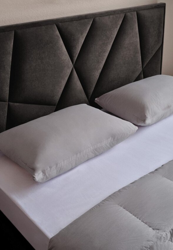 Одеяло 1,5-спальное Sonno