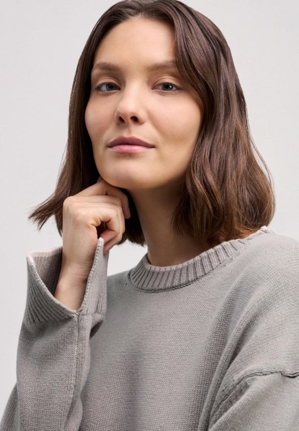 Джемпер Zarina