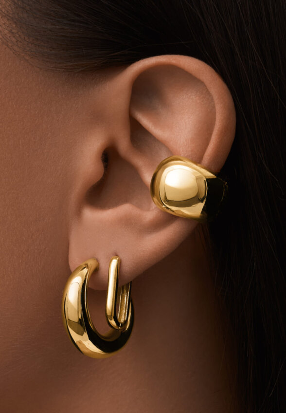 Широкий объемный кафф из серебра в покрытии желтое золото MIE