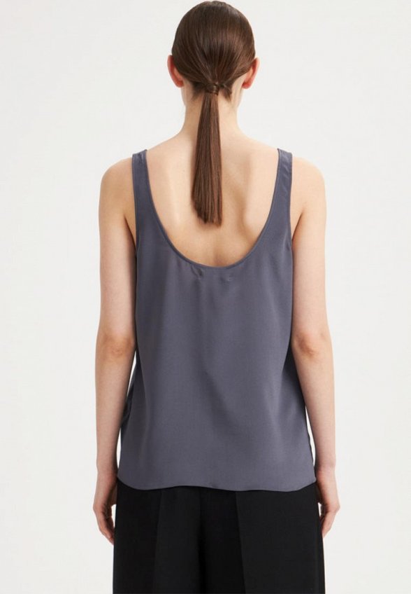 Топ Naked Shoulders