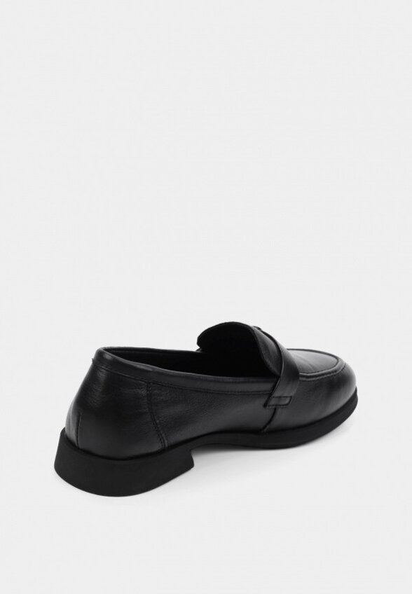 Лоферы Valeani