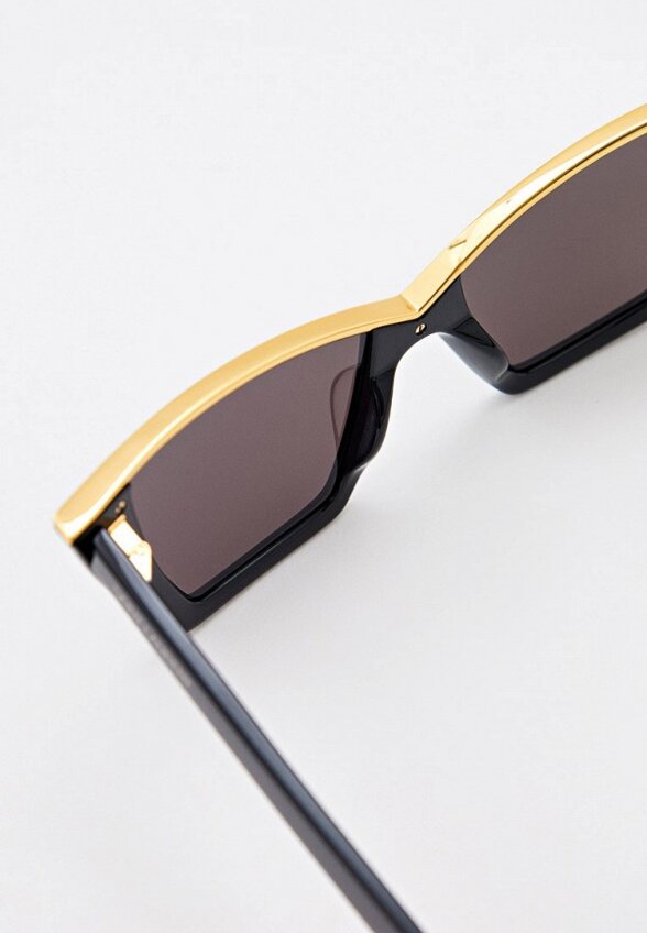 Очки солнцезащитные Saint Laurent