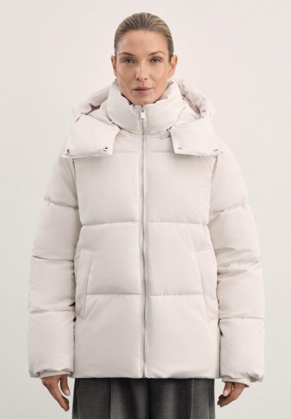 Пуховик Zarina