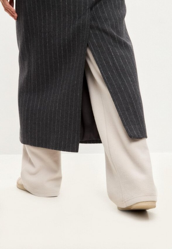 Пальто двубортное Noele Boutique