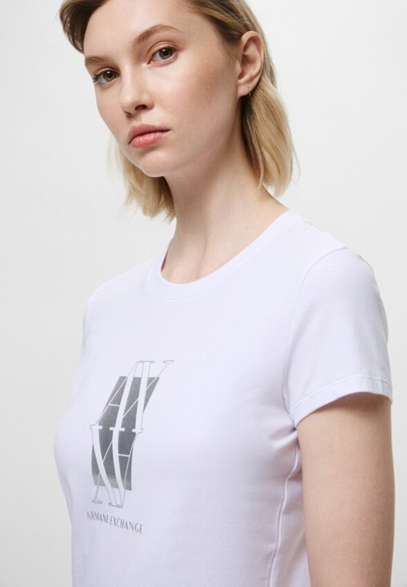 Футболка Armani Exchange