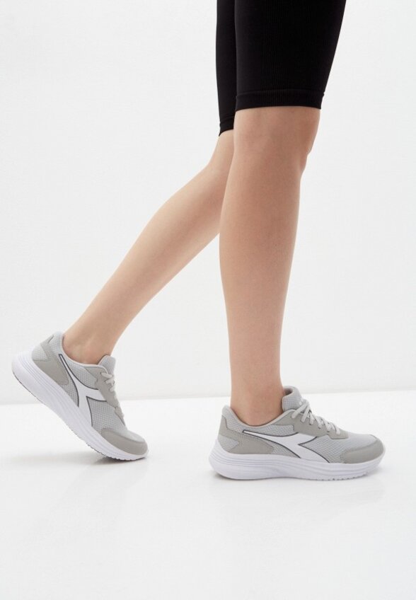 Кроссовки Diadora