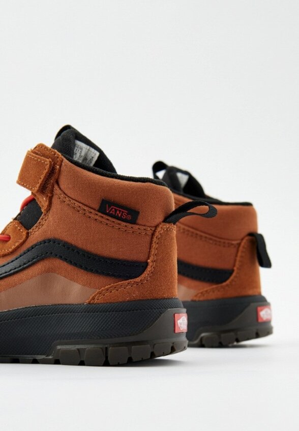 Кроссовки Vans