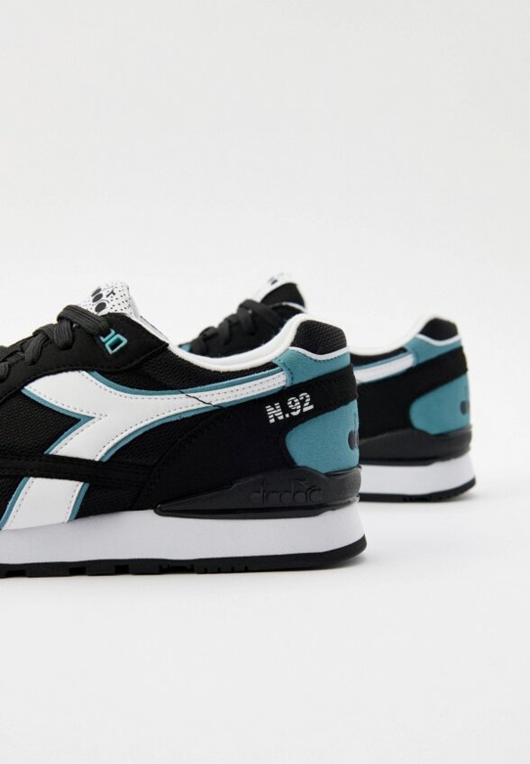 Кроссовки Diadora