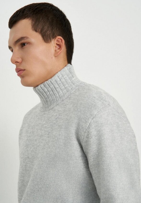 Свитер Finn Flare