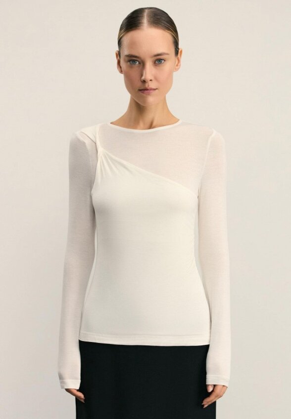 Лонгслив Zarina