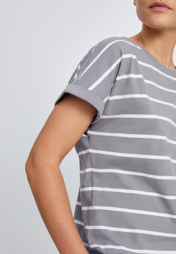 Футболка Finn Flare