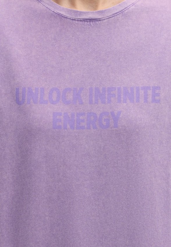 Футболка Zarina