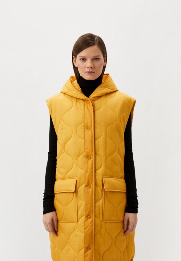 Жилет стеганый Closed