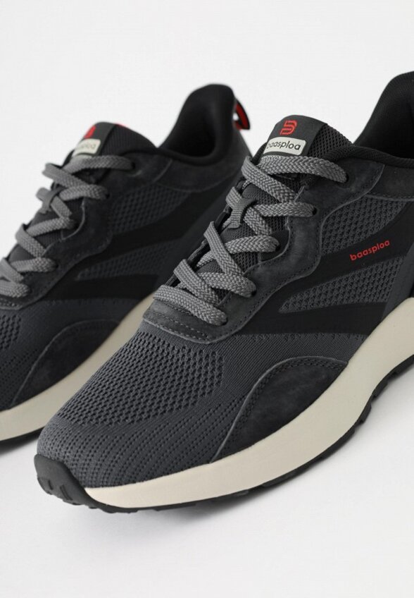 Кроссовки Baasploa