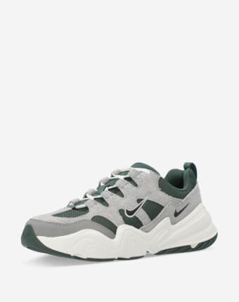 Кроссовки женские Nike Tech Hera, Зеленый женщинам