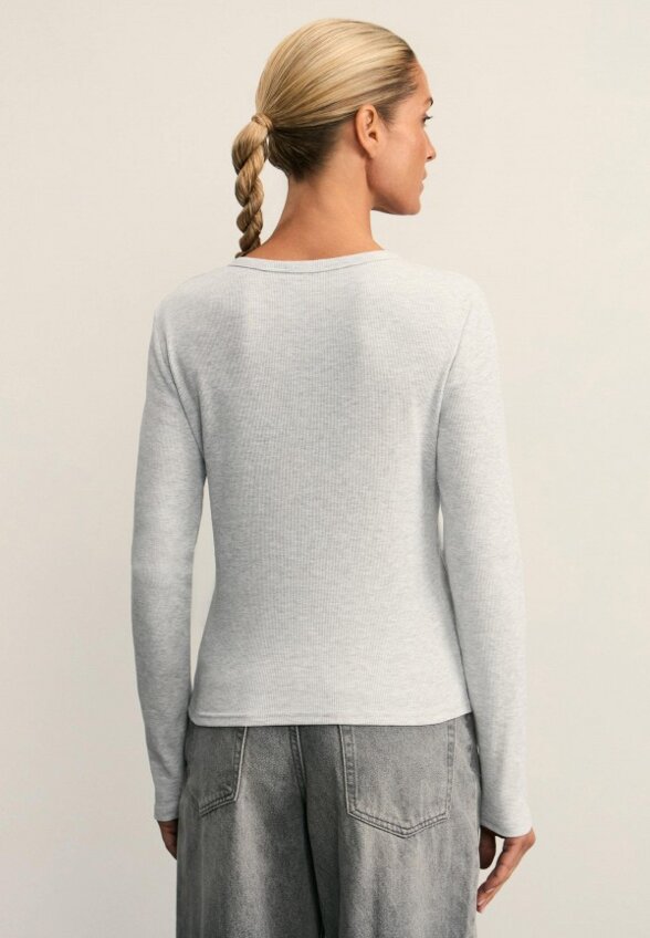 Джемпер Zarina