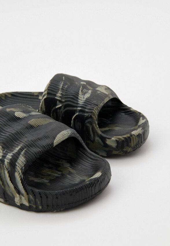 Сланцы adidas Originals