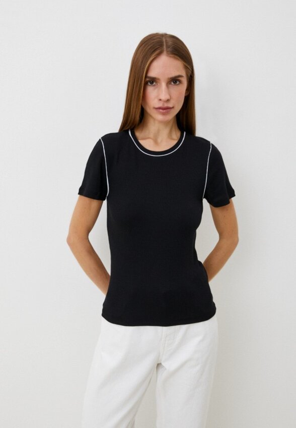 Футболка Colin's