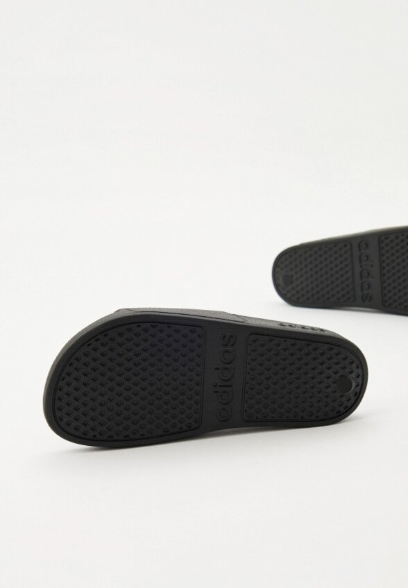 Сланцы adidas