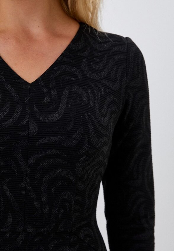 Платье MadaM T